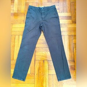 Everlane Men’s The Heavyweight Chino in Green 32x32